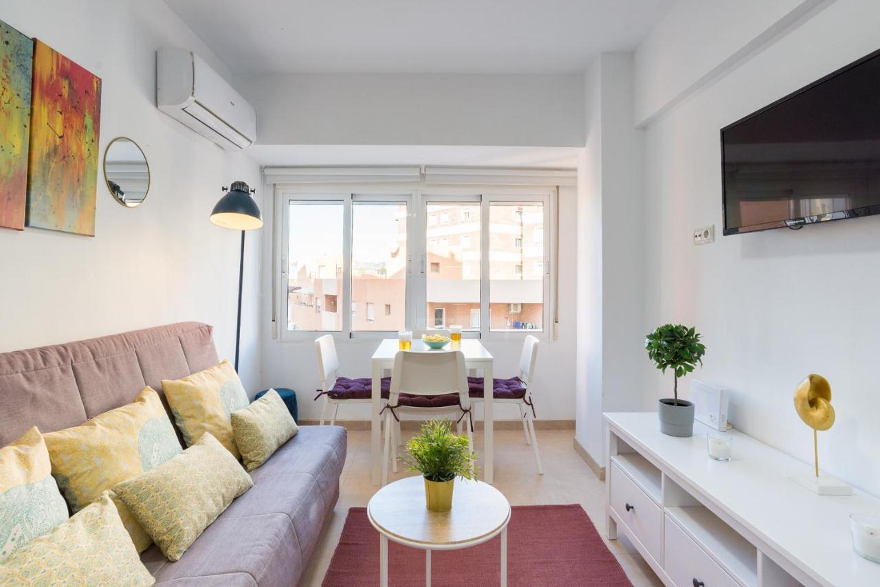 Mp6-Cathedral Views Apt Right On The Beach Apartment Malaga Bagian luar foto