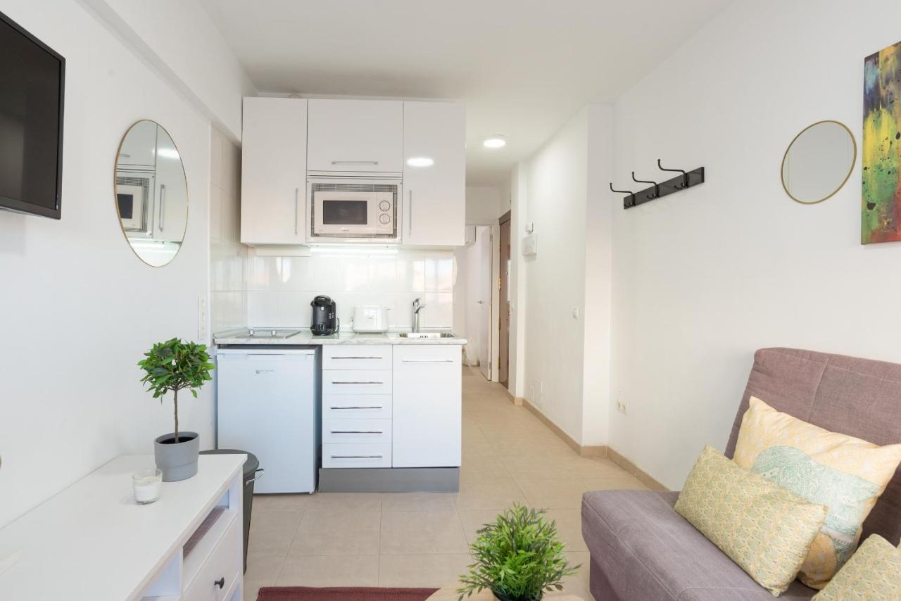 Mp6-Cathedral Views Apt Right On The Beach Apartment Malaga Bagian luar foto